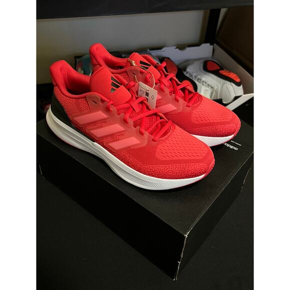 Adidas UltraRun 5J / $60 Retail!! / Size 6Y (7W) / Brand New - Picture 2 of 8